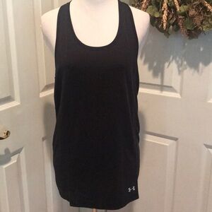 Black under armour tank with amazing fabric